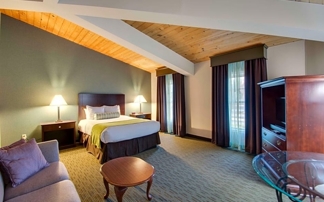 2 Bedrooms Suite