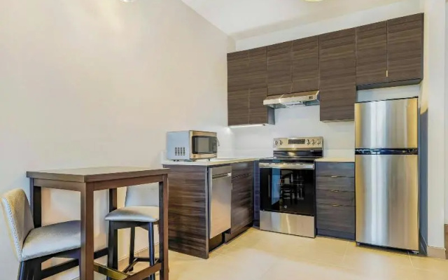 1 Bedroom Double Suite