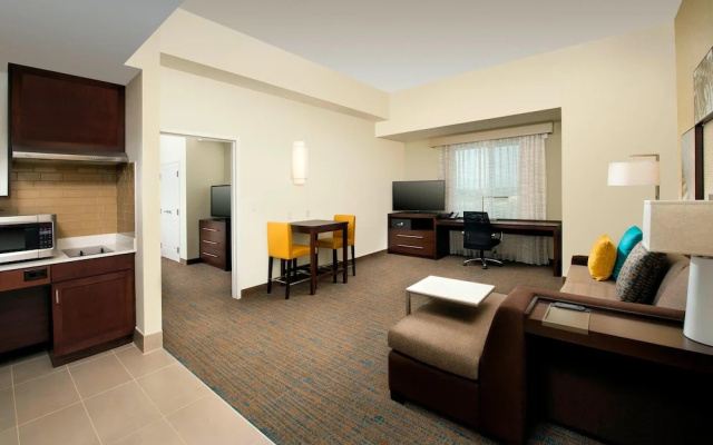 1 Bedroom Suite