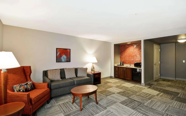 Double Suite