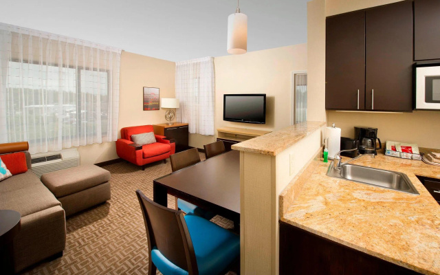 2 Bedrooms Suite