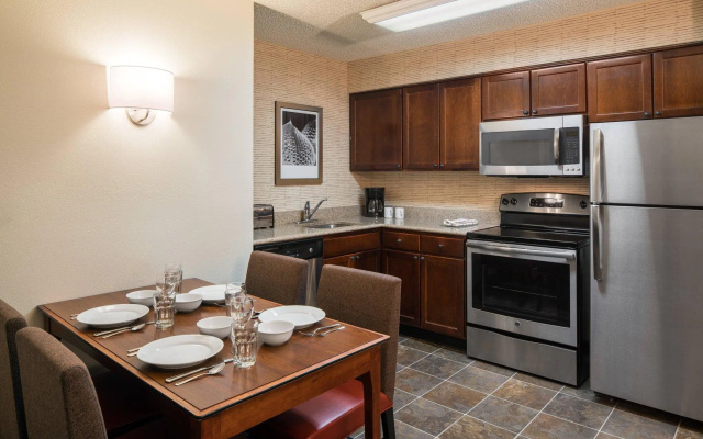 2 Bedrooms Suite