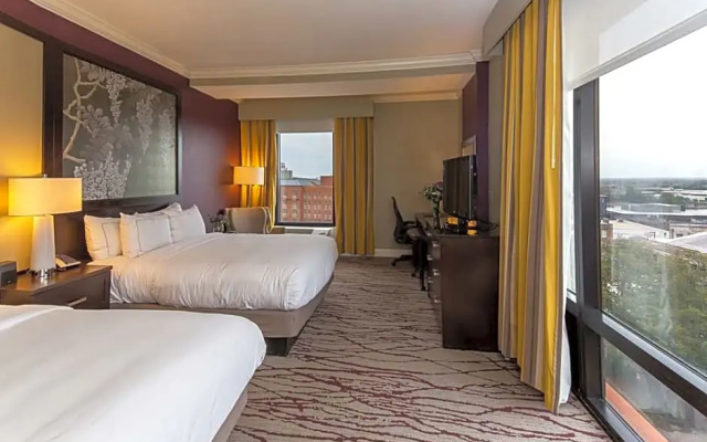 Corner Quadruple room