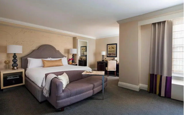 Guest room