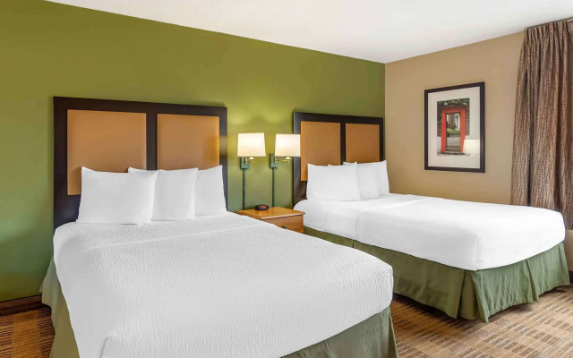 Quadruple Suite