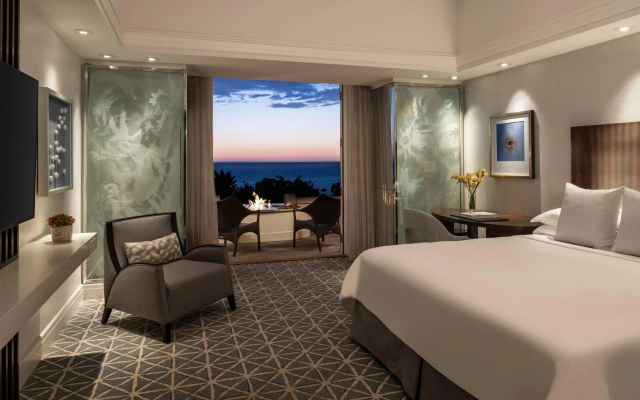 Standard Double room with view