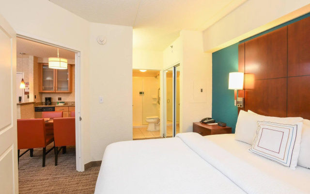 2 Bedrooms Suite
