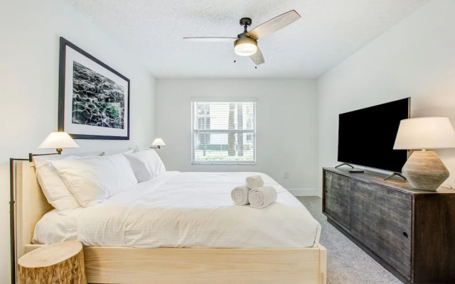 Deluxe Apartment
