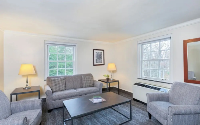 Double Suite