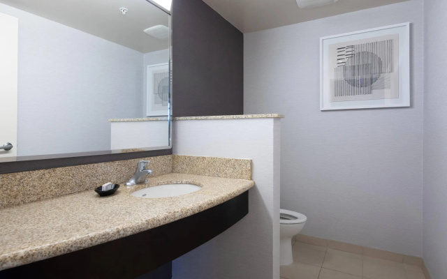 2 Bedrooms Quadruple Suite