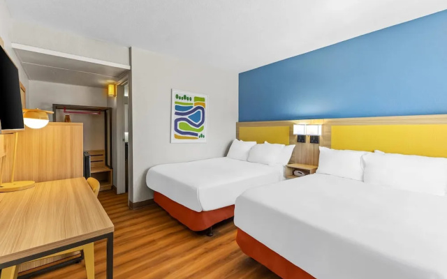Standard Quadruple room