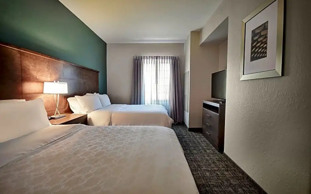2 Bedrooms Sextuple Suite