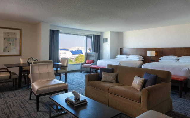 Executive Quadruple Suite