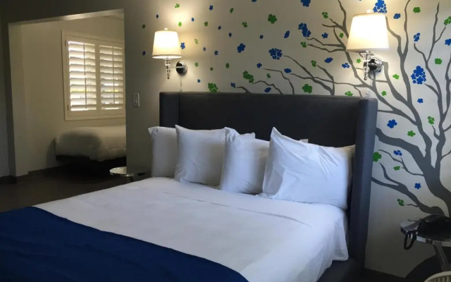 Double Suite
