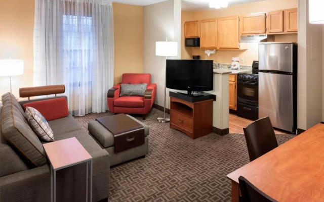 2 Bedrooms Double Suite