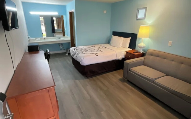 Economy room