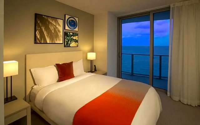 1 Bedroom Suite oceanfront