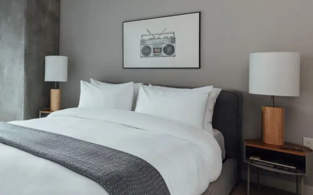 2 Bedrooms Suite