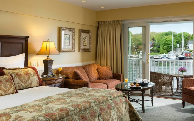 Deluxe Double room with balcony and with water view