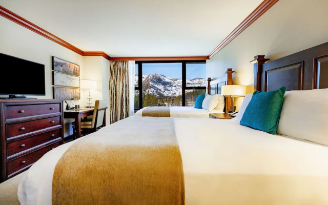 Deluxe Quadruple room