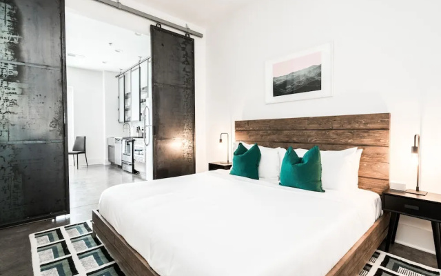 1 Bedroom Suite