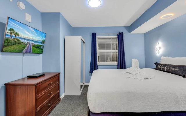 2 Bedrooms Standard room with ocean view