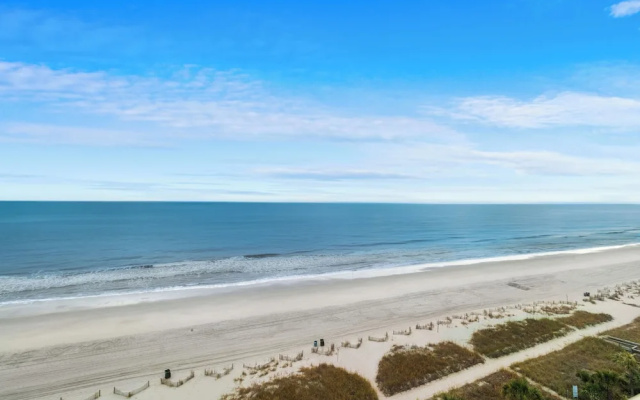 1 Bedroom Deluxe Double Suite oceanfront