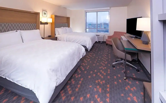 Quadruple Suite