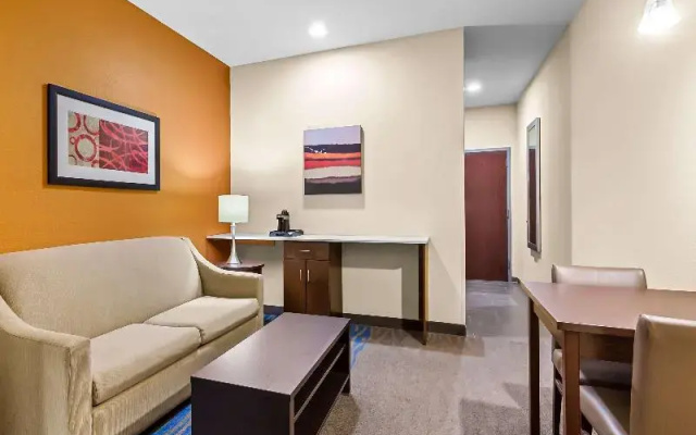 Quadruple Suite