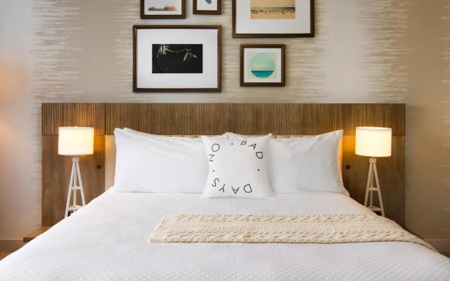 Standard room with balcony and with garden view