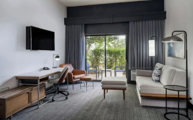 1 Bedroom Suite
