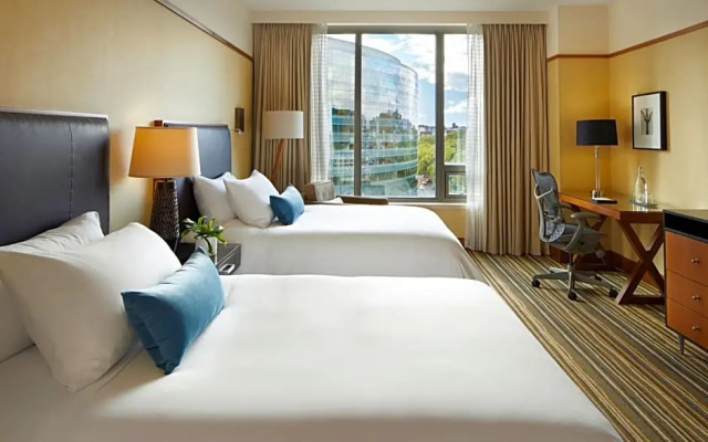 Deluxe room with city view