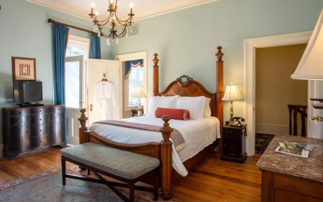 Superior Double room with balcony