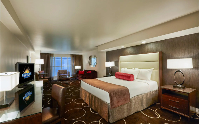 Economy Suite