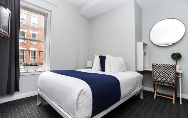 Economy room