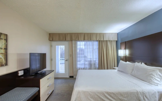 1 Bedroom Suite with balcony