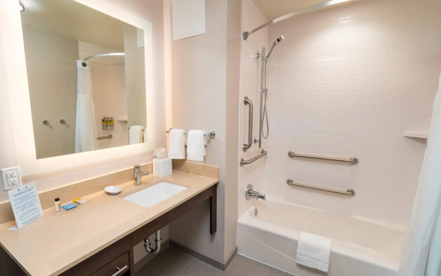 1 Bedroom Standard Quadruple room