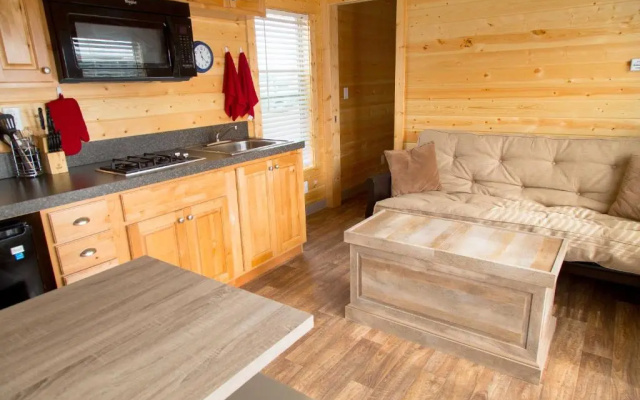 2 Bedrooms Cottage