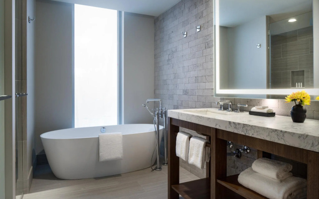 1 Bedroom Double Suite