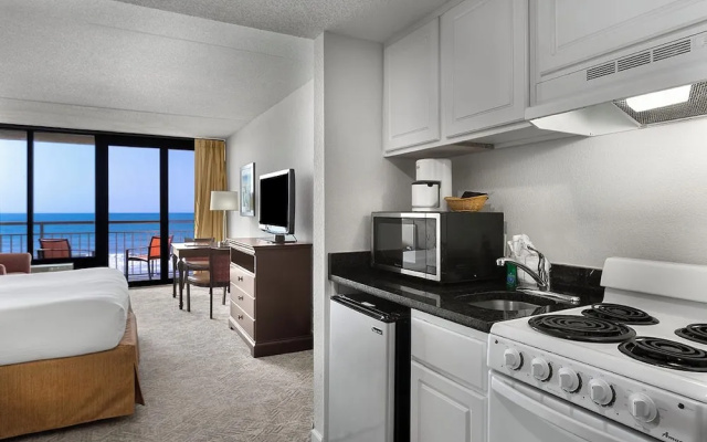 Suite with balcony and with view