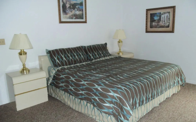 3 Bedrooms Villa
