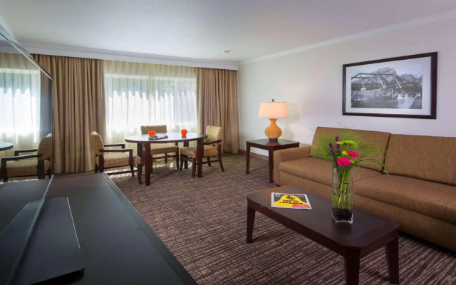 Double Suite