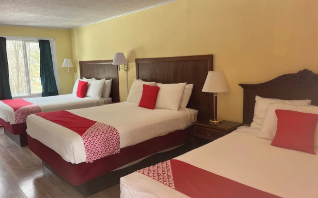 Standard Triple room with mountain view