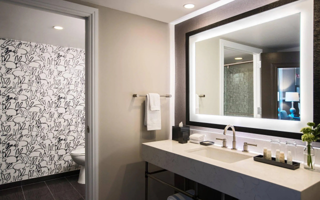 Double Suite