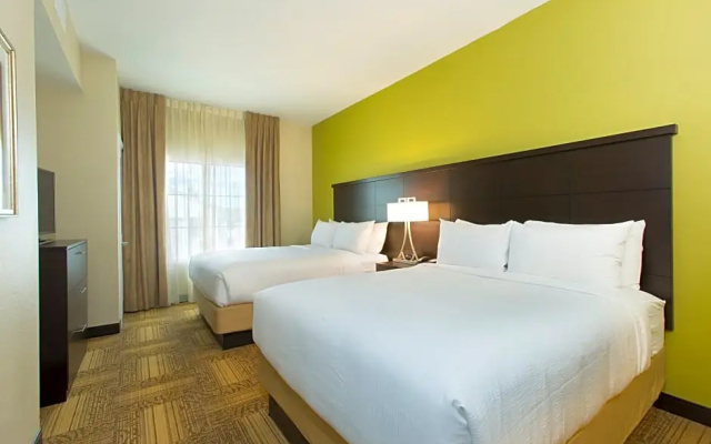 1 Bedroom Quadruple Suite
