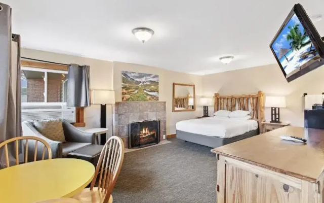 Double Suite