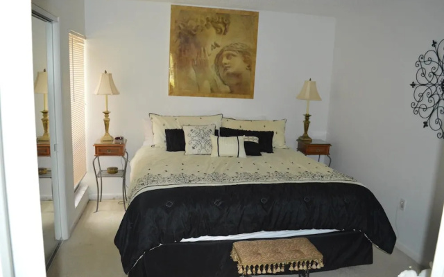 Comfort room