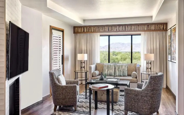 Presidential Suite