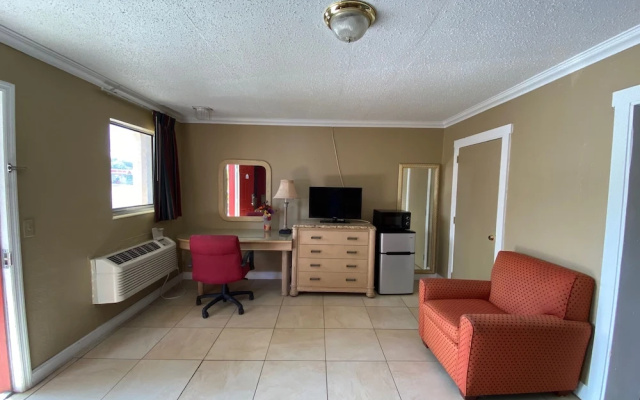 Classic Quadruple room