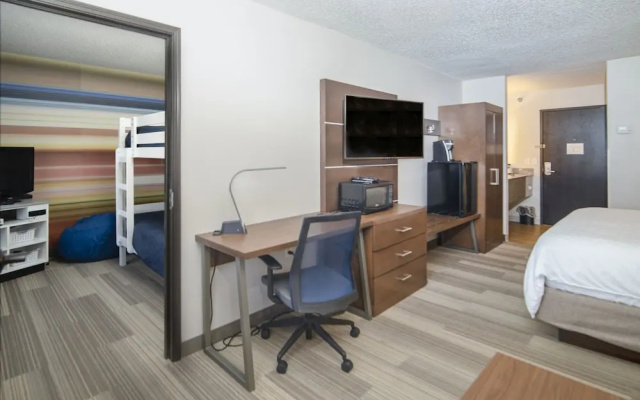 Double Suite